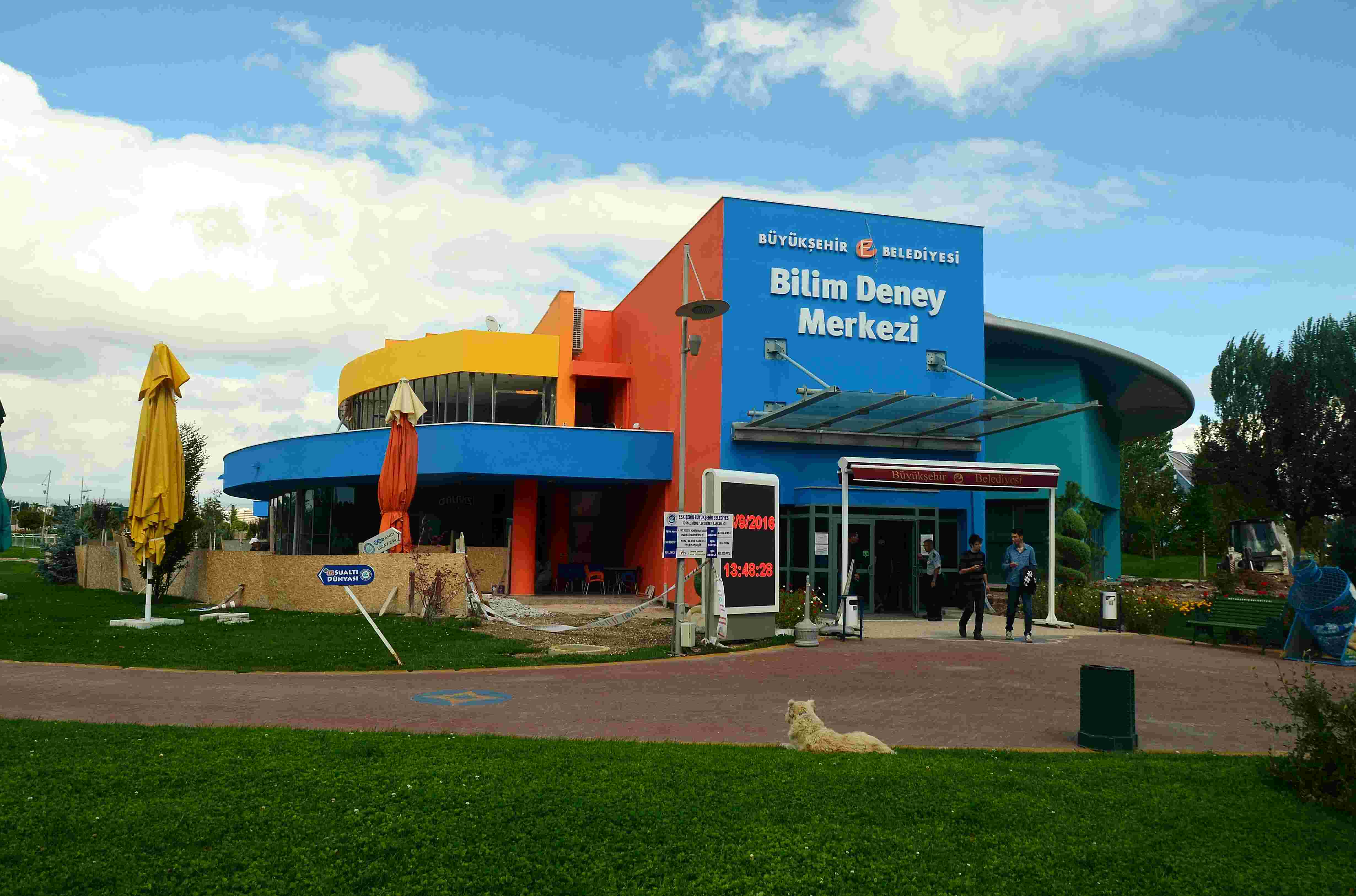 Eskişehirbilimdeneymerkezi (1) (1)