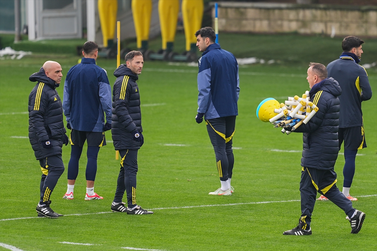 Fenerbahce Aston Villa Macinin Hazirliklarini Tamamladi 