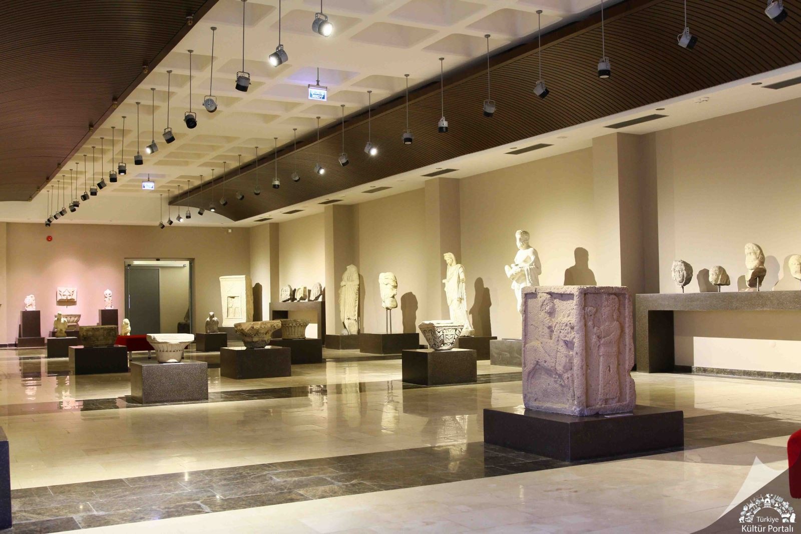 ETİ ARKEOLOJİ MÜZESİ 