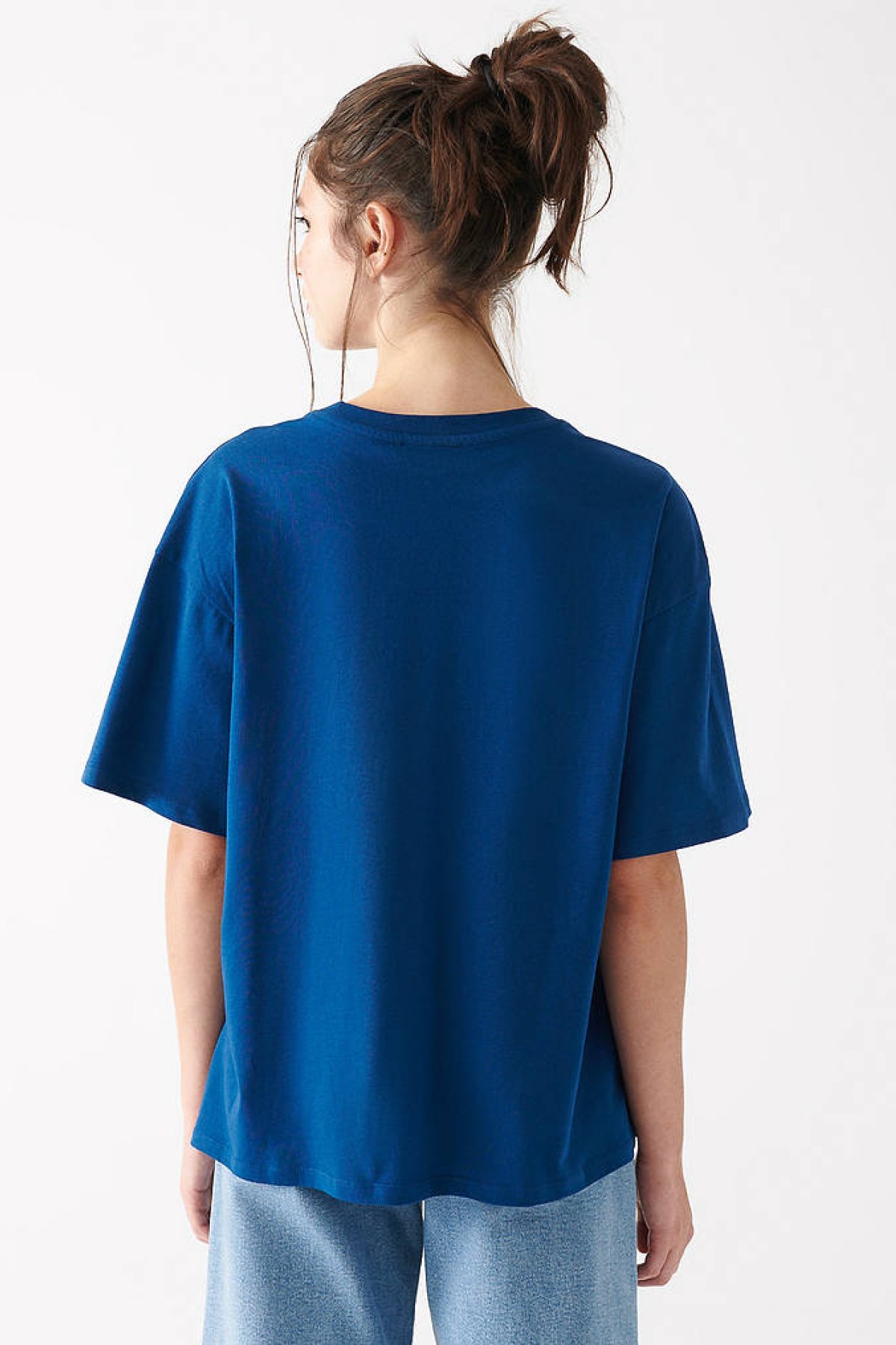 Koyu Mavi Rengin Karakter Analizi