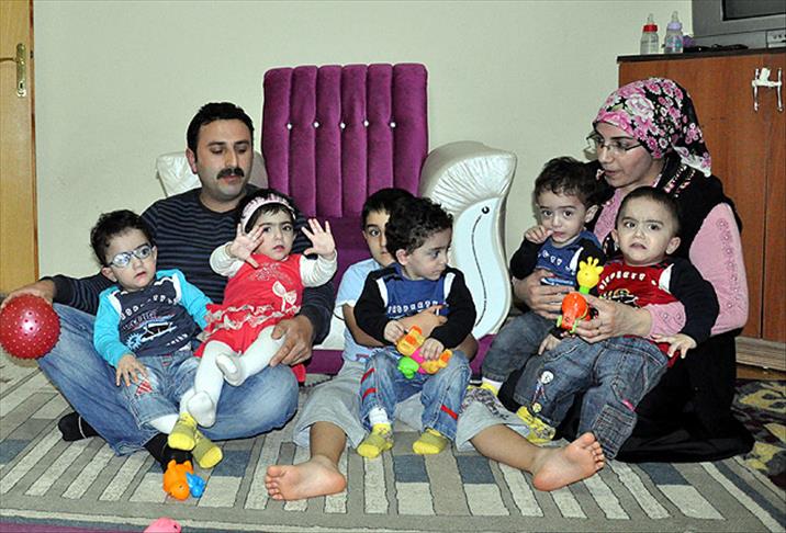 Thumbs B C 26Fe035F38999186B0778F3Ce9Fb1970