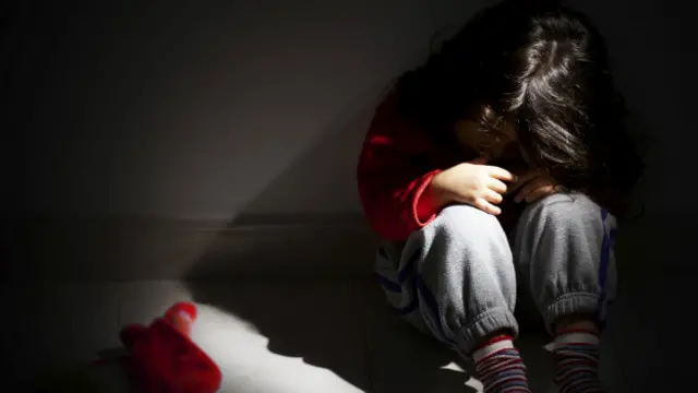 Dünya Epstein sapkınlığını konuşurken Kocaeli’de mide bulandıran olay: Ortaokullu 24 kız öğrencisini taciz etti