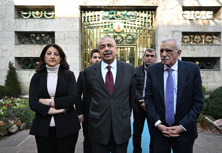 DEM Parti İmralı Heyeti, Öcalan'ın son mesajını paylaştı