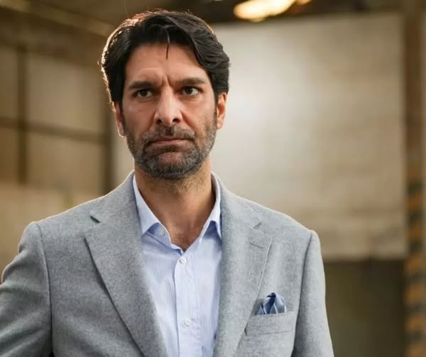 Eşref Rüya'nın Dinçer'i diziden ayrılıyor