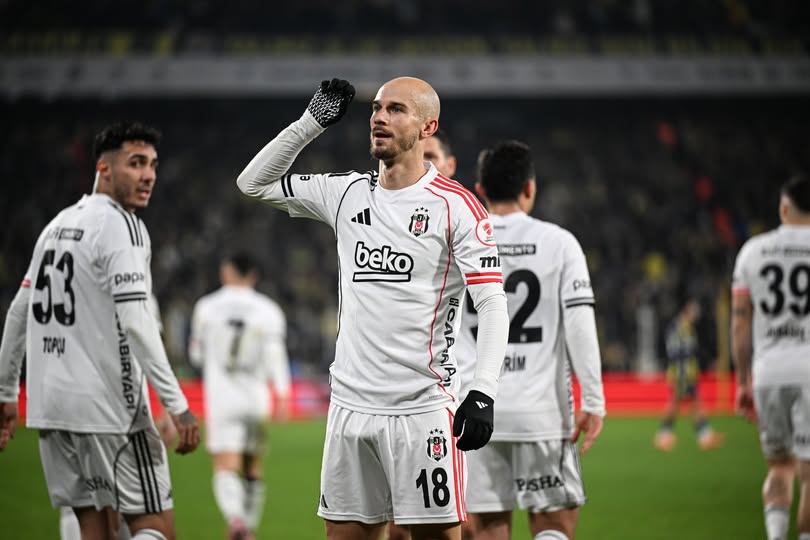 Beşiktaş'ta "Rafa Silva" Sonrası İkinci Deprem! Vaclav Cerny Menajerini İstanbul'a Çağırdı: Yol Ayrımı Kapıda!