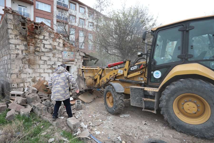 Eskişehir Odunpazarı'nda Tehlikeli Bina