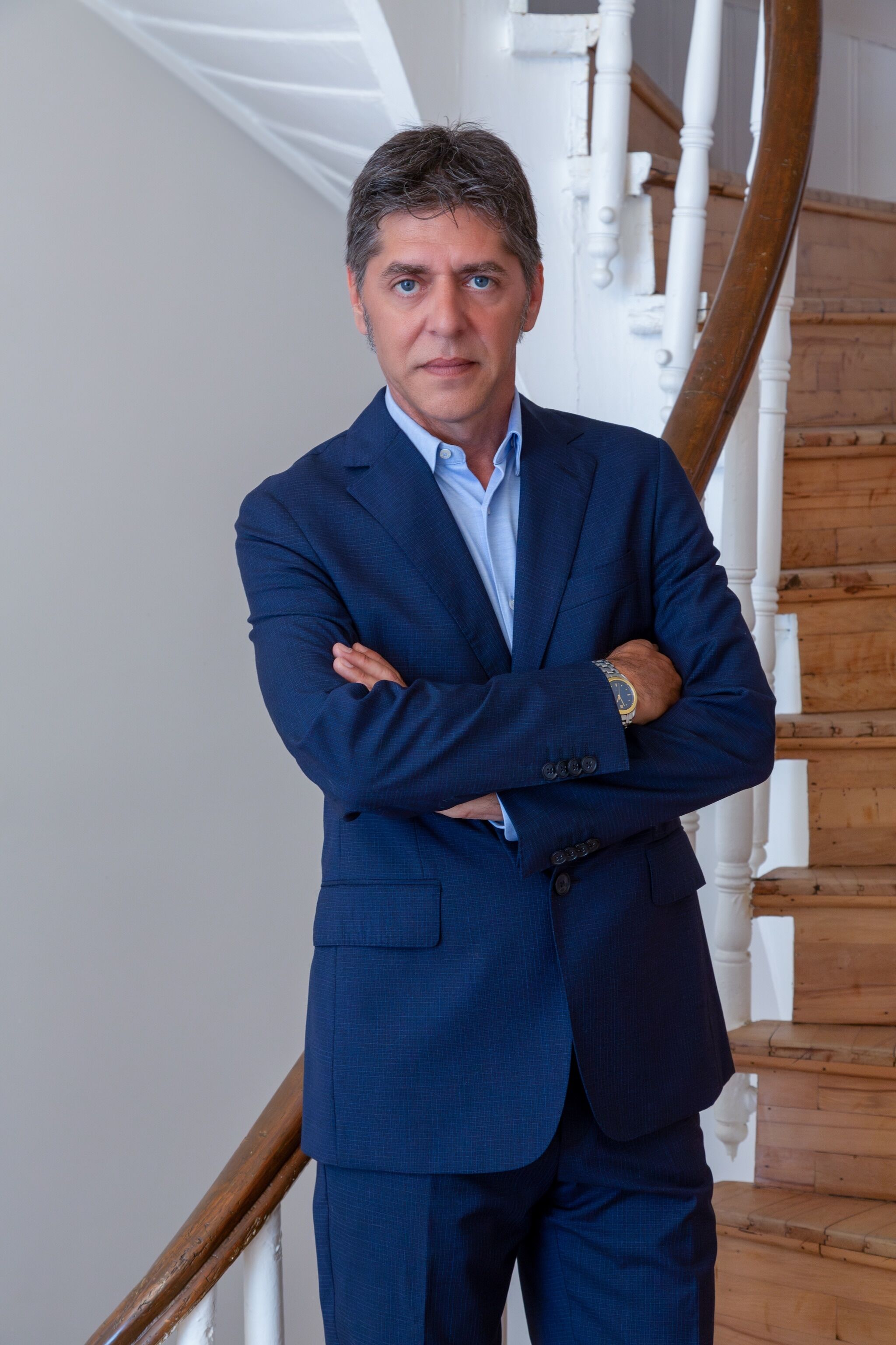 İş insanı eşini Dolunay Soysert'le aldattı iddiası: "Evin nafakasını ünlü sevgilisi ile harcadı"