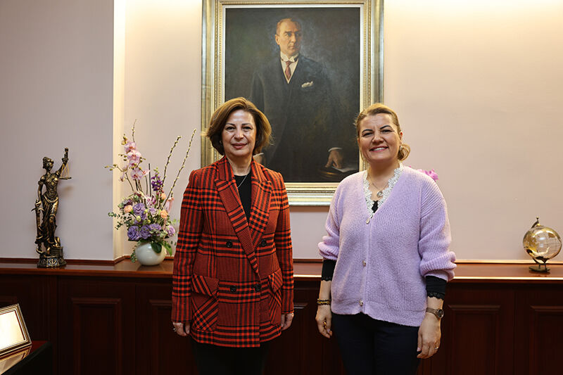 Başkan Hürri̇yet’ten, Başkan Ünlüce’ye Nezaket Zi̇yareti̇ (1)