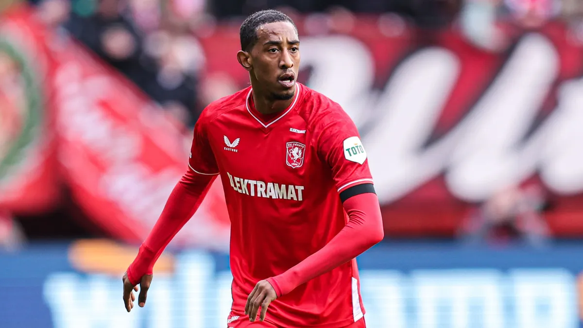 Kayserispor, sağ bek Joshua Brenet’i transfer etti