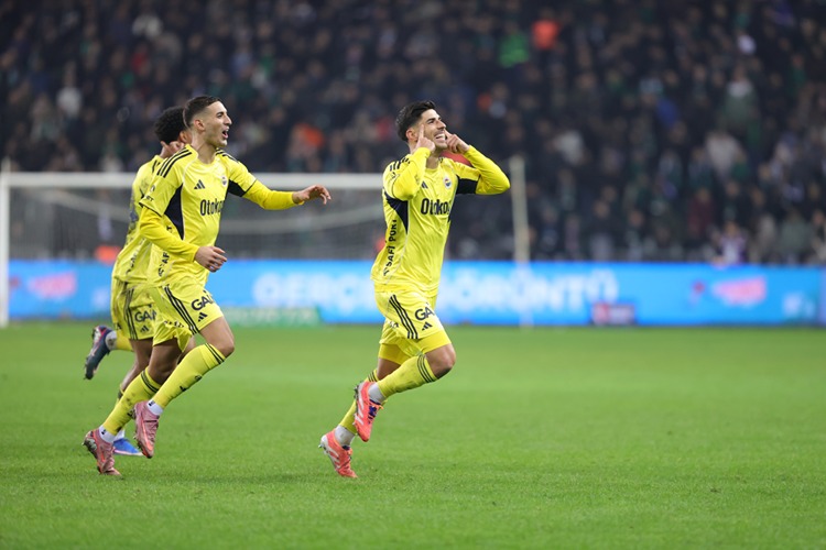 Fenerbahçe, Gençlerbirliği’ni konuk ediyor! İşte muhtemel 11’ler