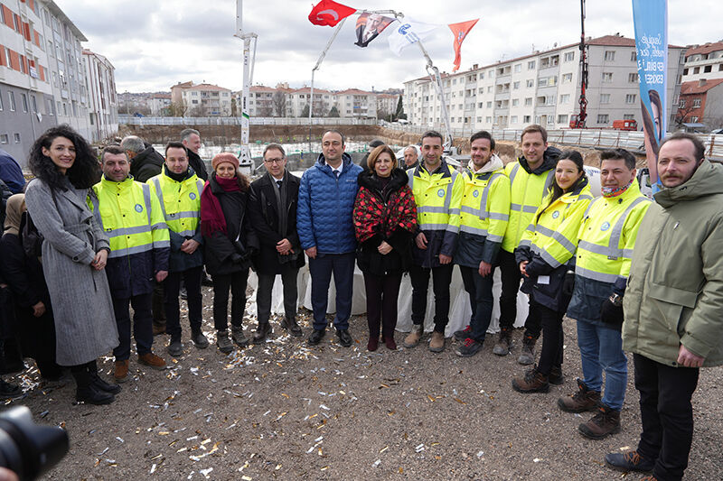 Büyükşehi̇rden Gündoğdu’ya Dev Yatirim (2)