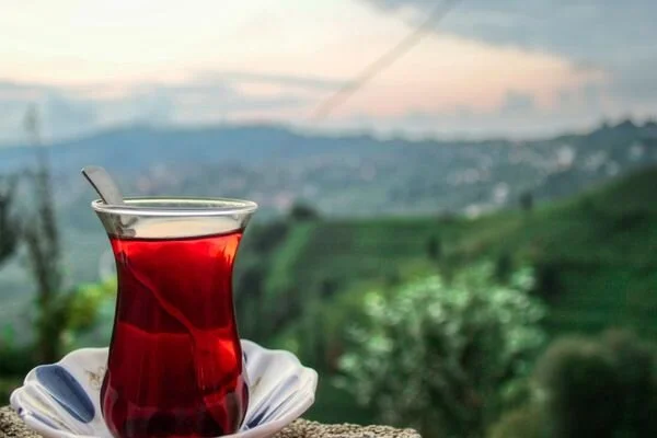 Ramazan’da O Saatte İçilen Çay Bin Pişman Ediyor! 