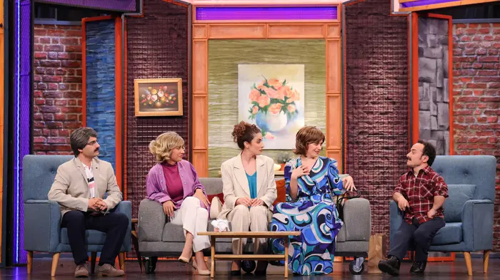 Flaş Karar: Çok Güzel Hareketler 2'nin Yayın Günü Değişti