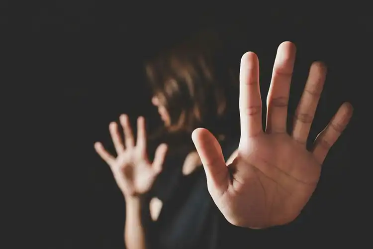 Dünya Epstein sapkınlığını konuşurken Kocaeli’de mide bulandıran olay: Ortaokullu 24 kız öğrencisini taciz etti