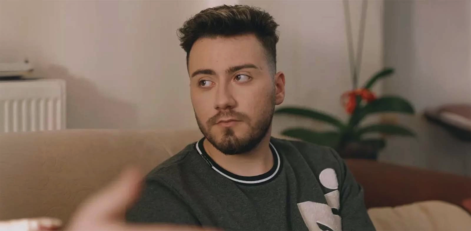 Ünlülere uyuşturucu soruşturması: Sosyal medya fenomeni Enes Batur adli kontrolle serbest bırakıldı