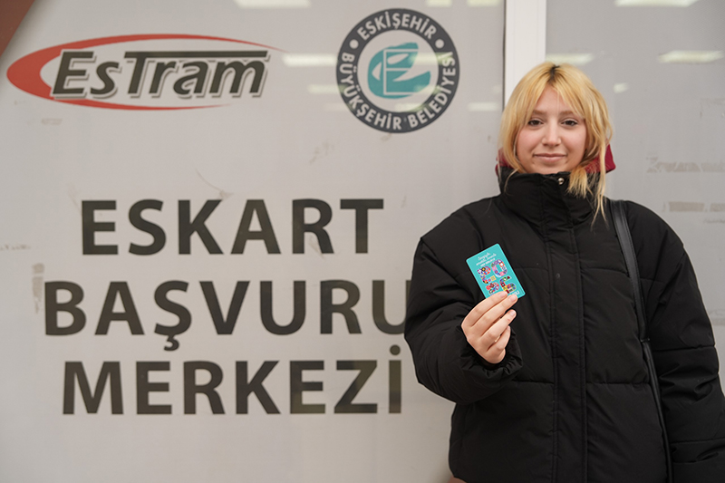 Eskartlar 2026 Tasarimlariyla Yeni̇lendi̇ (12)