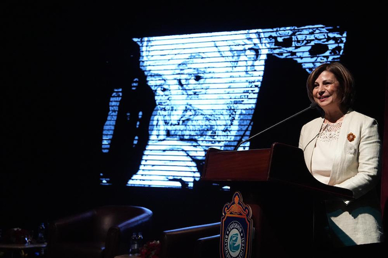 Eski̇şehi̇r’de “Genco Erkal Emek Ve Onur Ödülü”Nün Sahi̇bi̇ Belli̇ Oldu (2)