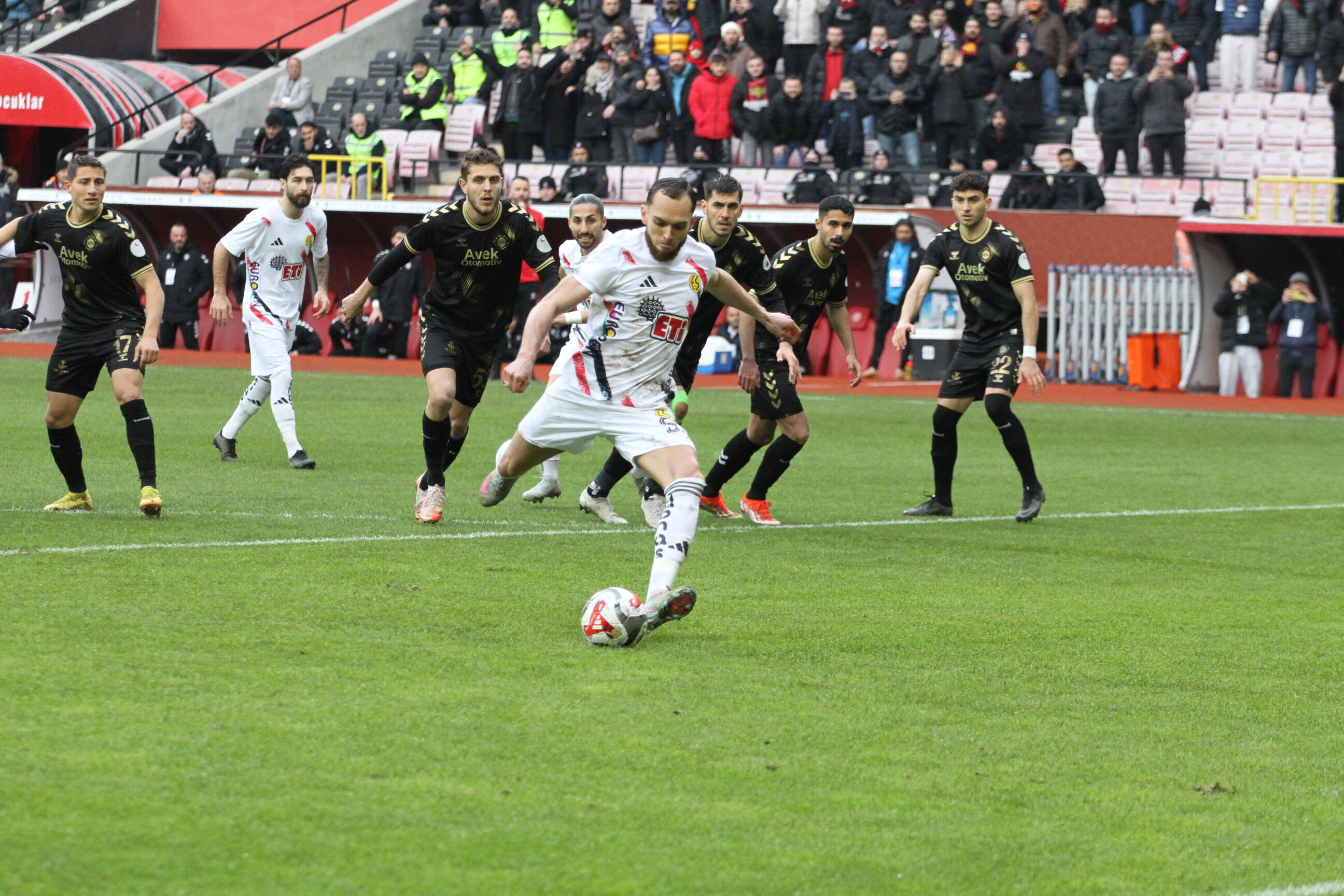Eskişehirspor’da Jakob Etkisi