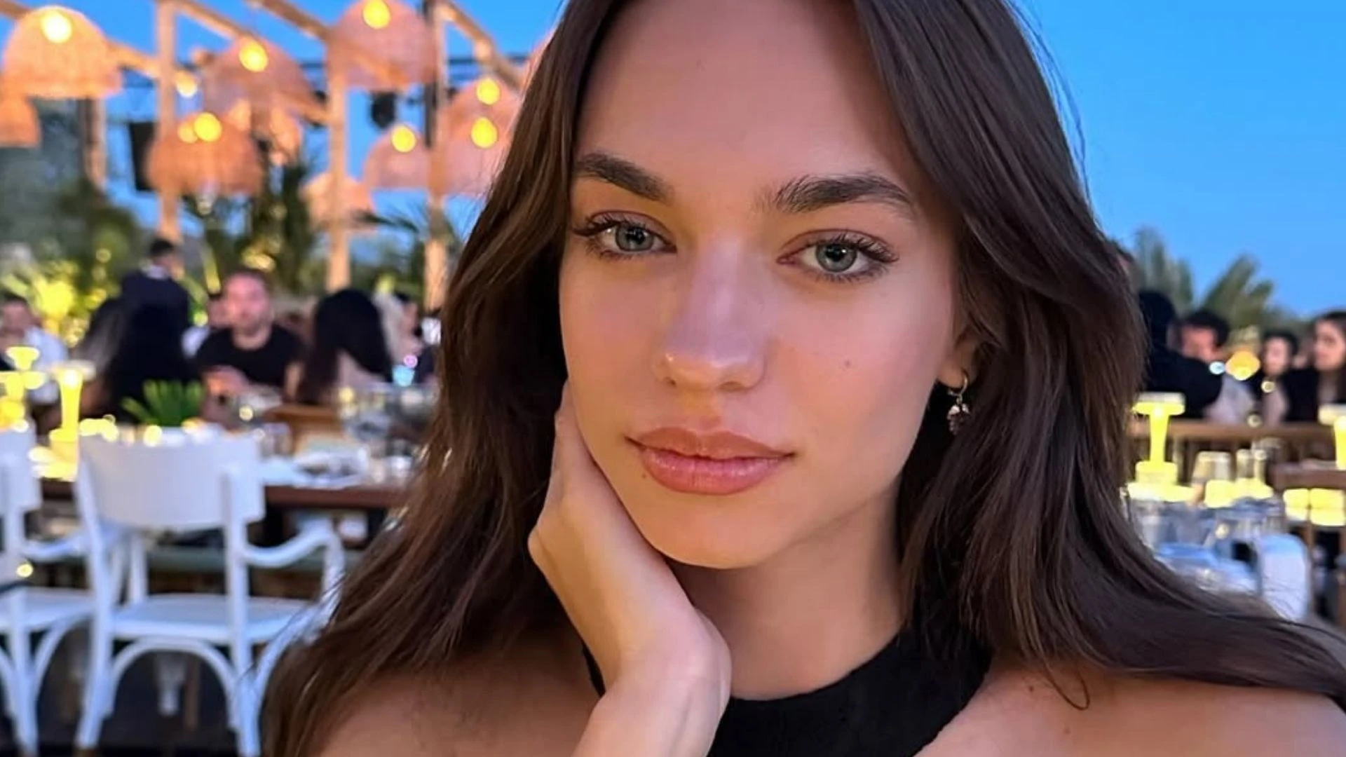 Eylul Tumbar Kimdir Ve Kac Yasinda Eylul Tumbar Kime Benziyor