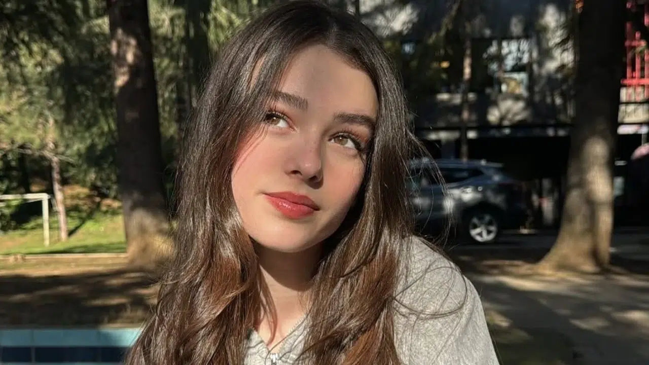 Yeralti Dizisi Melek Kimdir Ulku Hilal Ciftci Kac Yasinda Nereli Boyu Kac Cm Hangi Dizilerde Oynadi