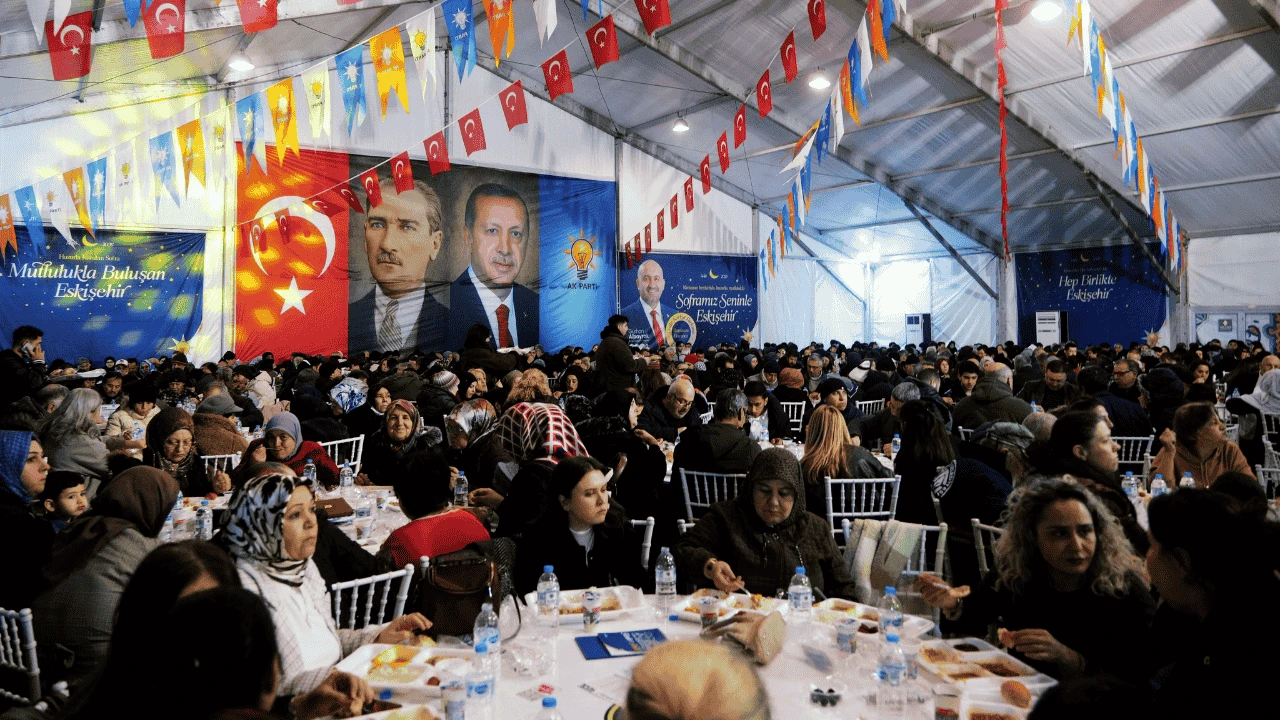 Eskişehir Ak Parti İftar Çadırı