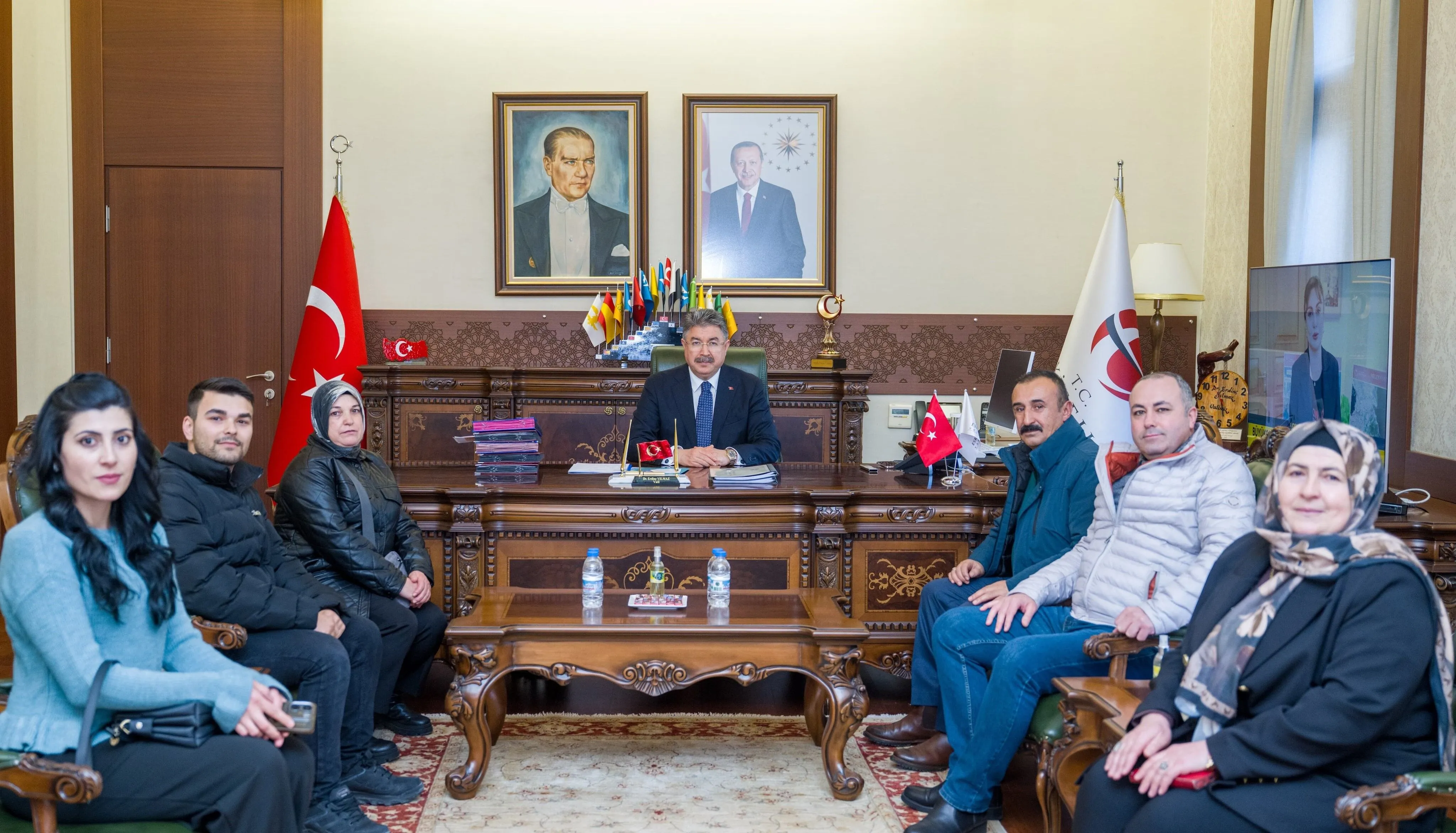 Sehit Ve Gazi Ailelerinden Vali Yilmaza Ziyaret