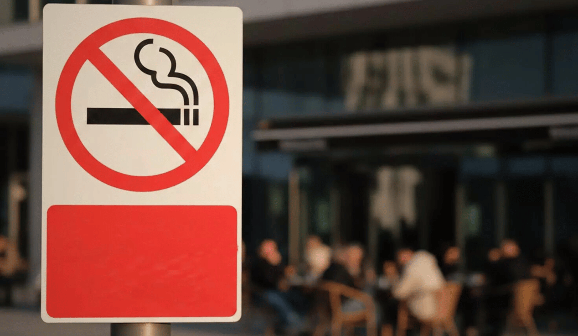 Sigara yasağı genişliyor: Parklar ve plajlar dumansız alan oluyor