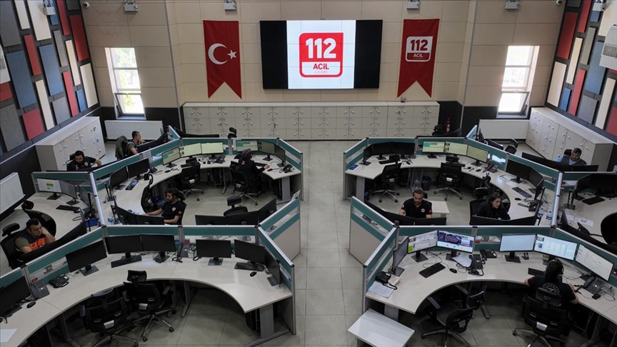 112’yi Arayıp Rüya Yorumlattılar! 'Takma Diş İçin Polis İsteyen Bile Var