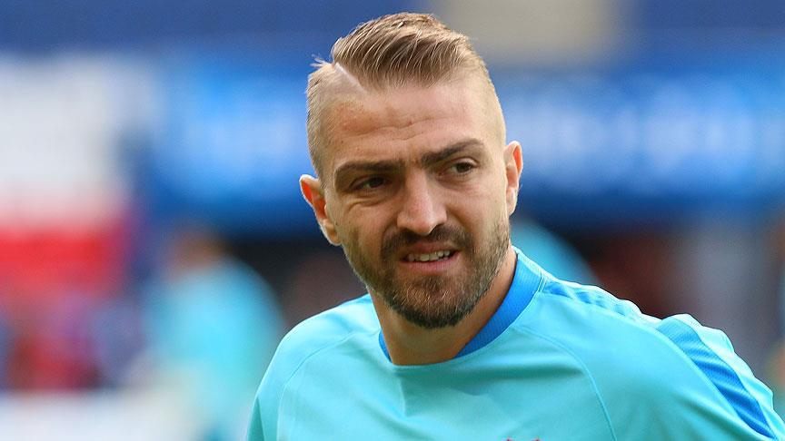 Caner Erkin'den Şükran Ovalı itirafı: Aşk hikâyeleri cilt doktorunda başlamış