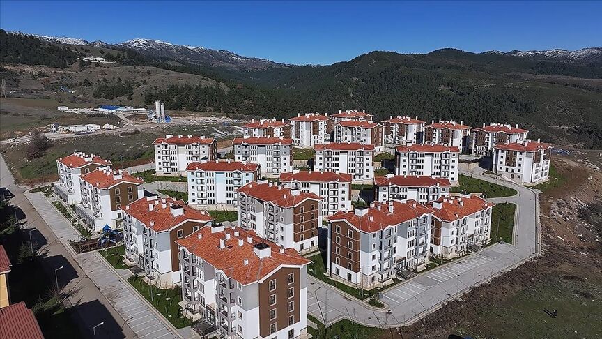 Cumhurbaşkanı Erdoğan'dan depremzedelere müjde