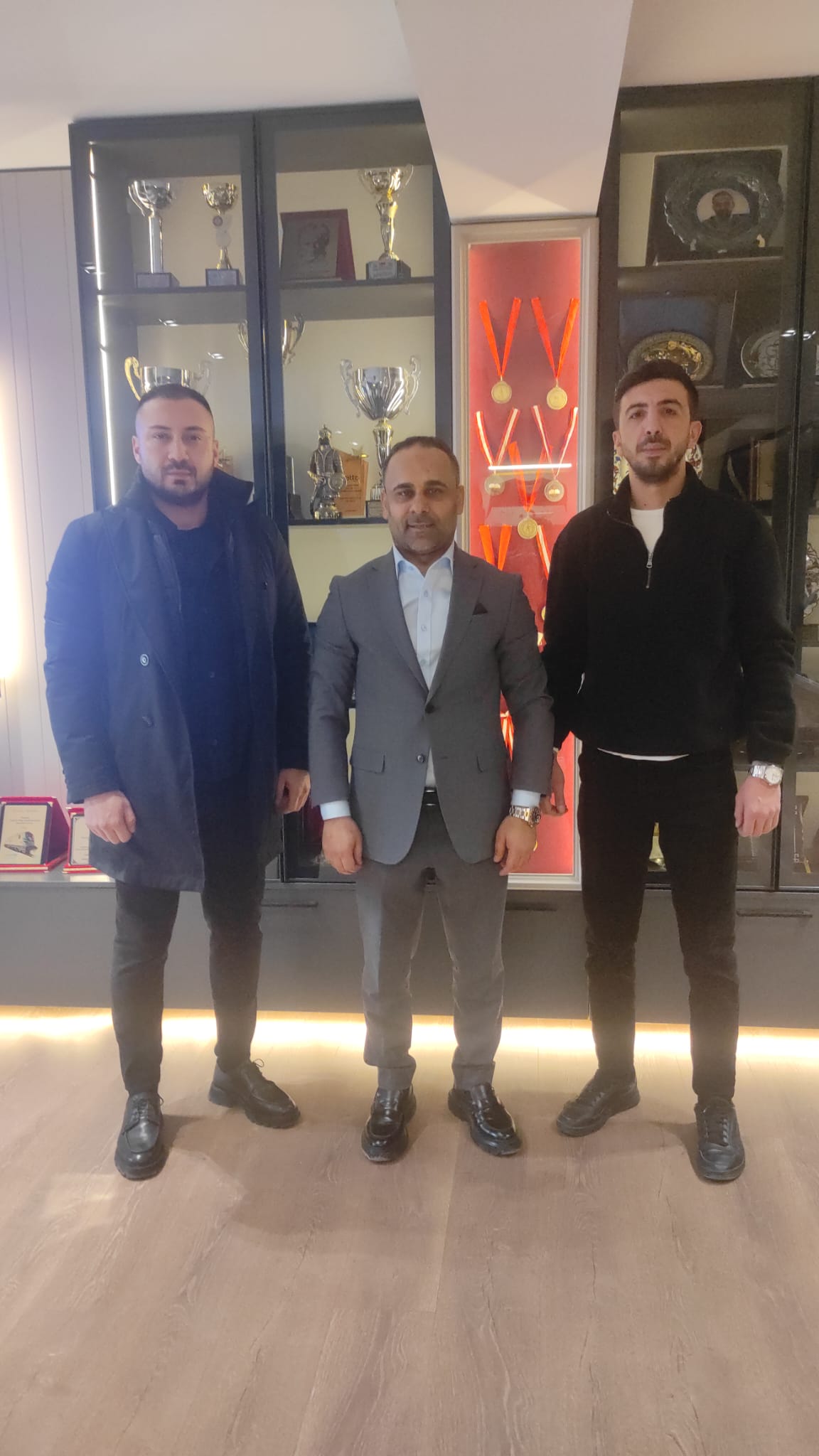 Nefer'den Gökhan Yıldırım'a Ziyaret