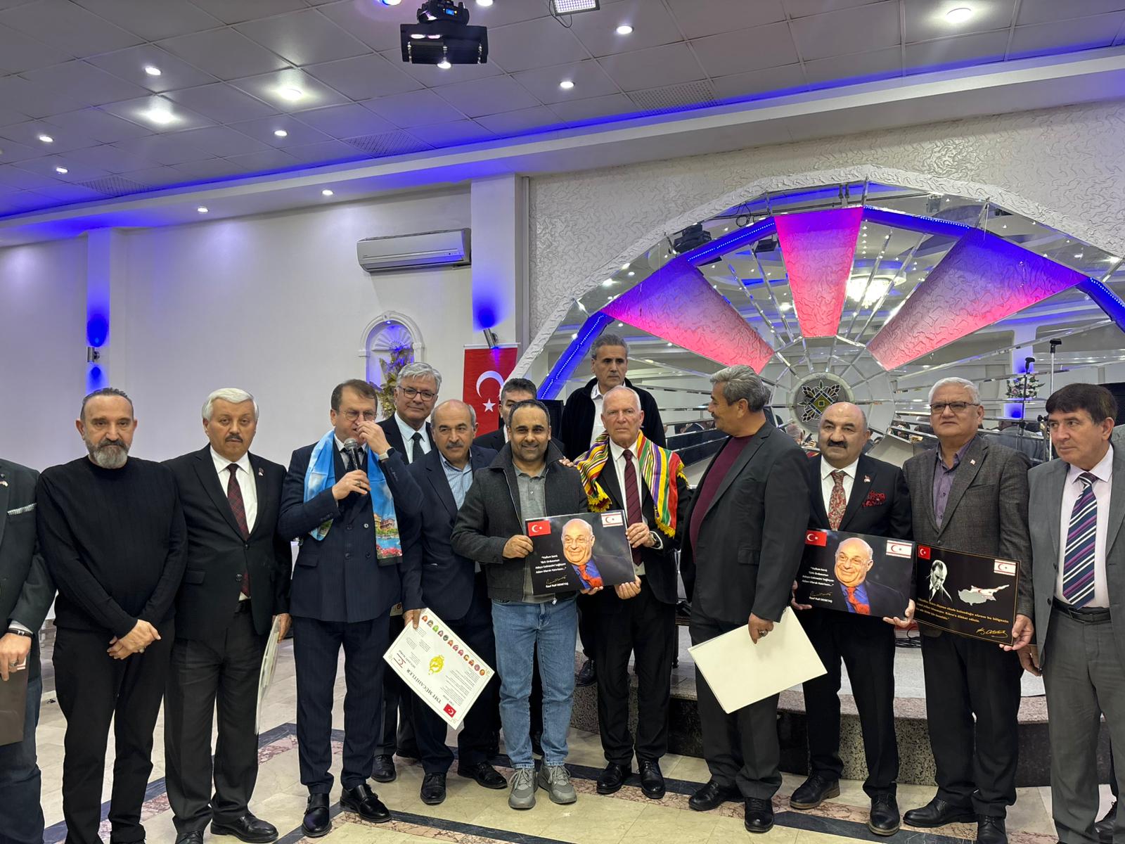 TÜRK DÜNYASI ESKİŞEHİR'DE BULUŞTU