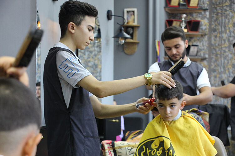 Eskişehir'de bayram yaklaştı, mesai saati sahura kadar uzadı