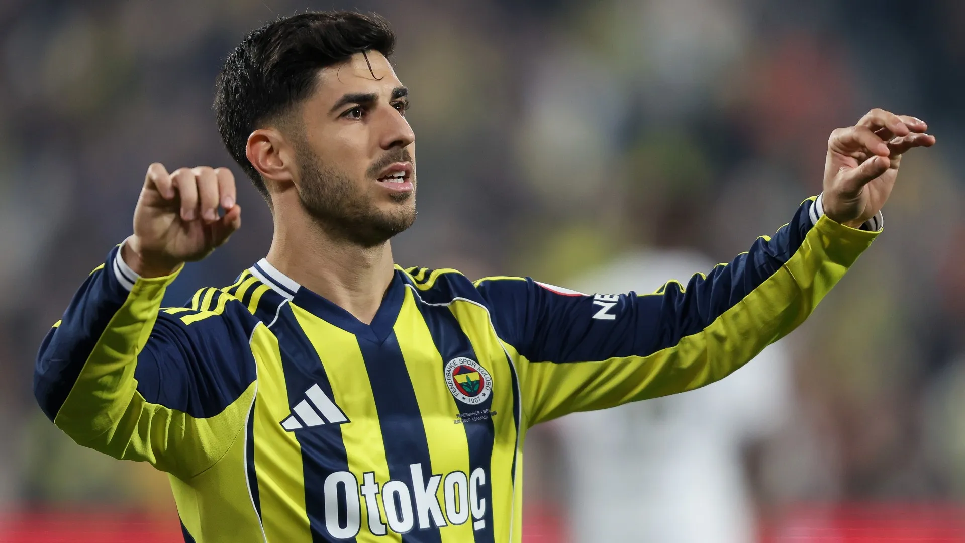 Asensio ve Alex’in Müthiş Benzerliği