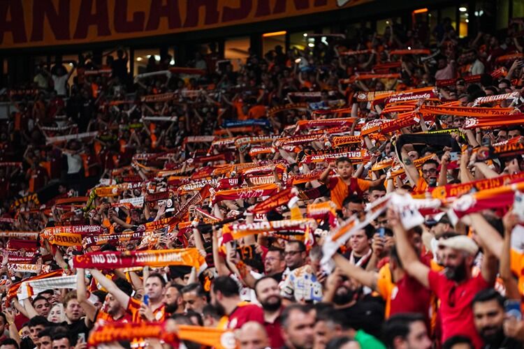 Galatasaray 2026-2027 Kombine Fiyatlarını Duyurdu