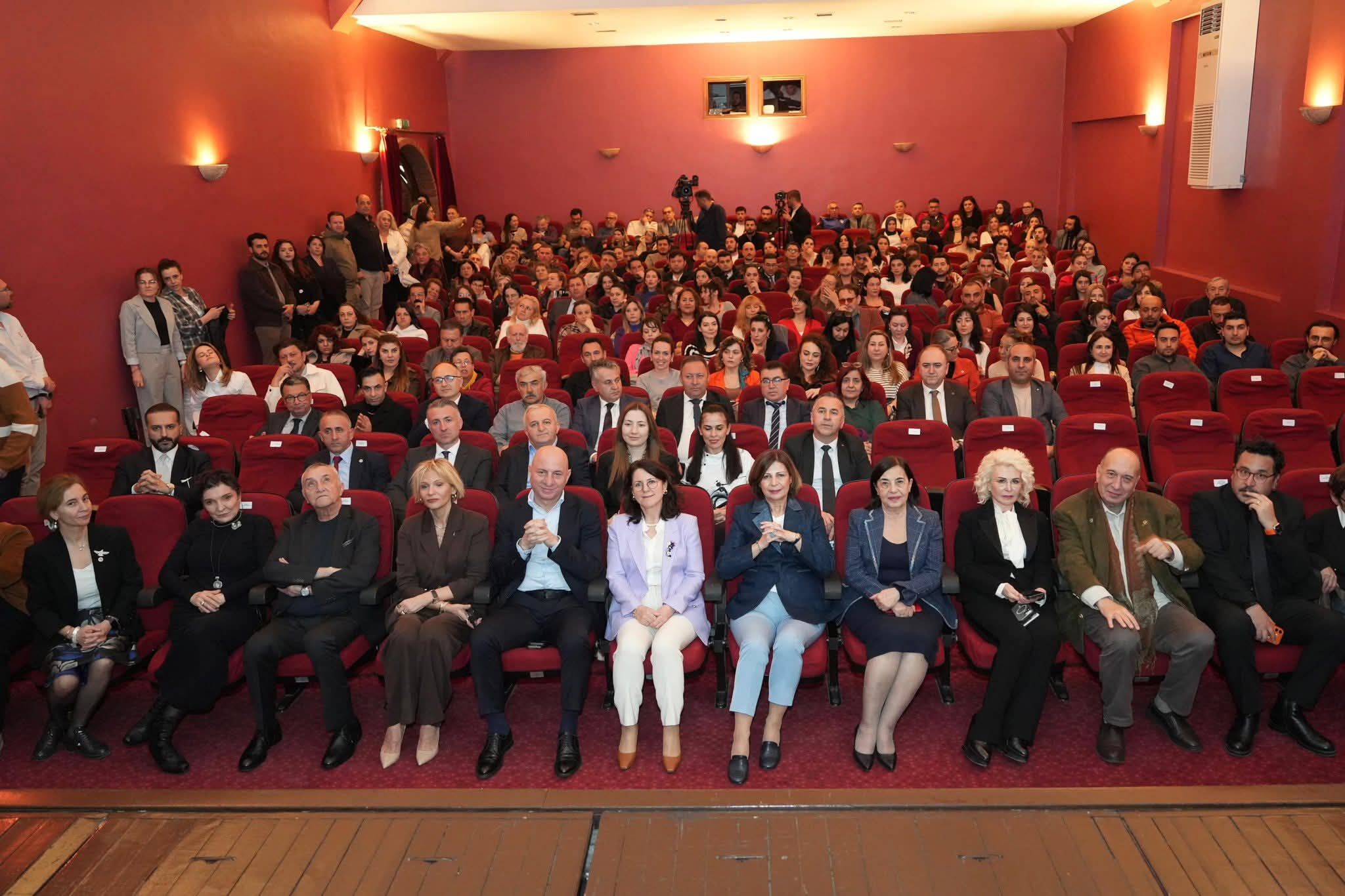 27 Mart Dünya Ti̇yatro Günü’nde Haldun Dormen’e Vefa (7)