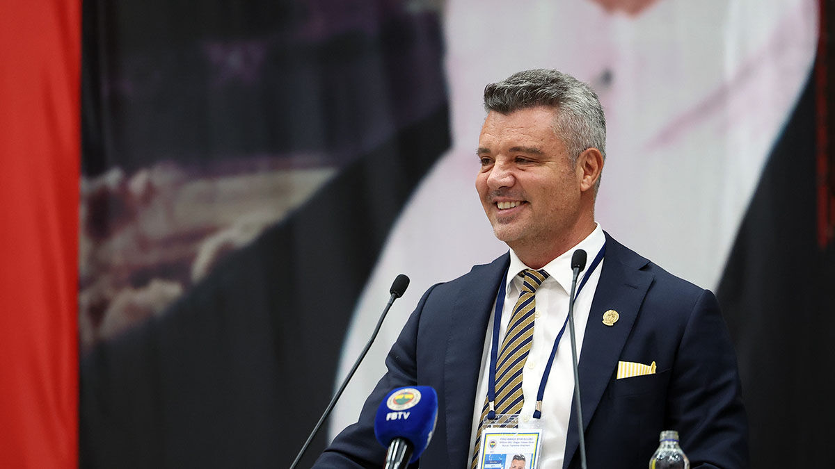 Fenerbahçe'de Divan Kurulu Toplantısı ertelendi!