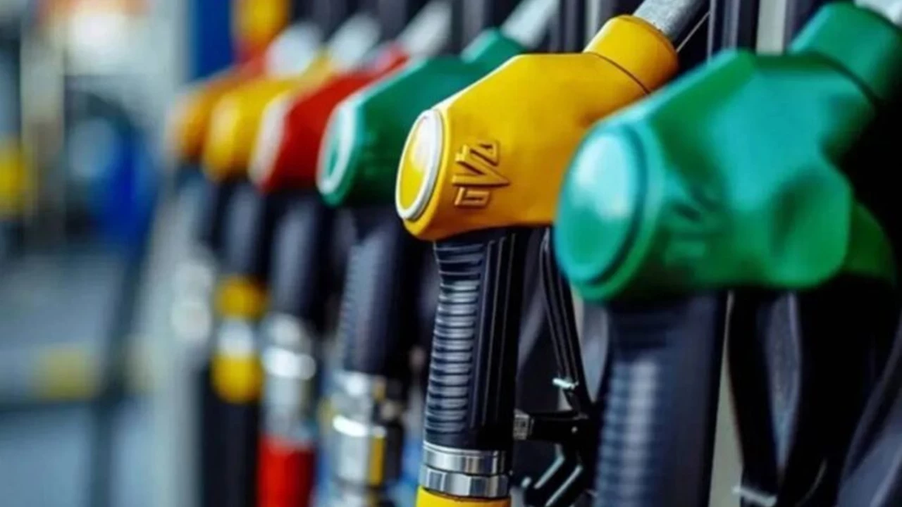 Benzine Zam Geliyor 