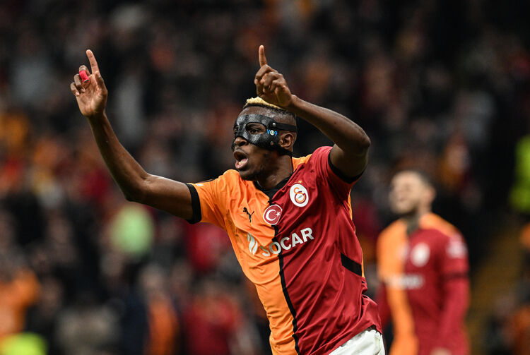 Son Dakika: Victor Osimhen Ameliyata Alındı!