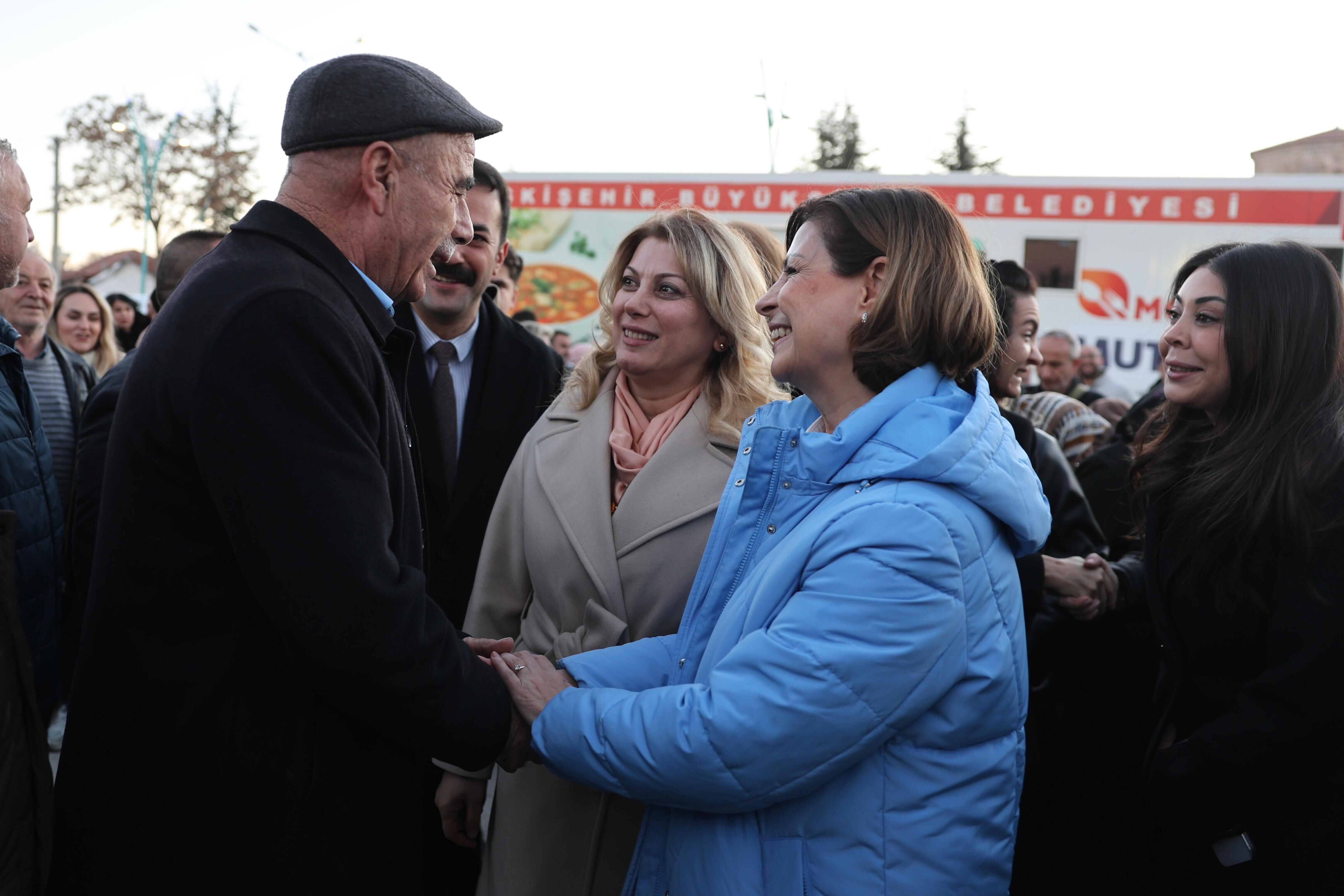 Büyükşehi̇r İftar Sofrasi Han’da Kuruldu (3)