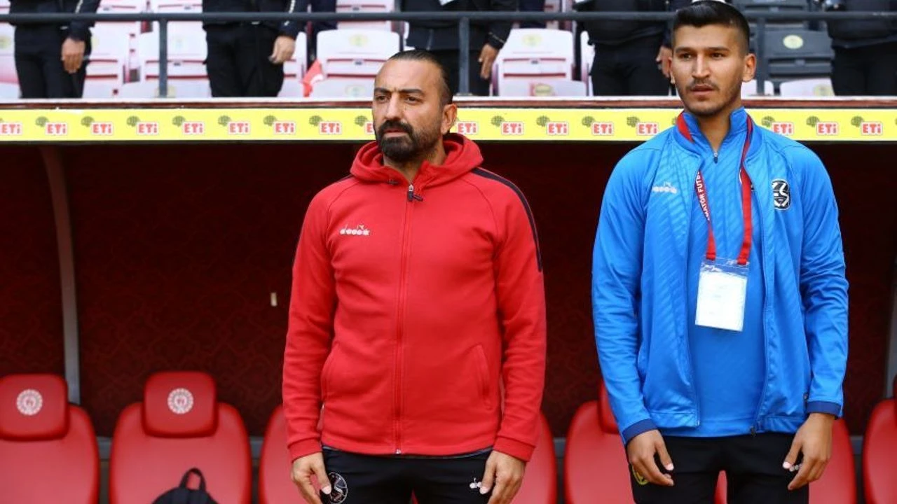 Cumalı Oyuncularımla Gurur Duyuyorum 2