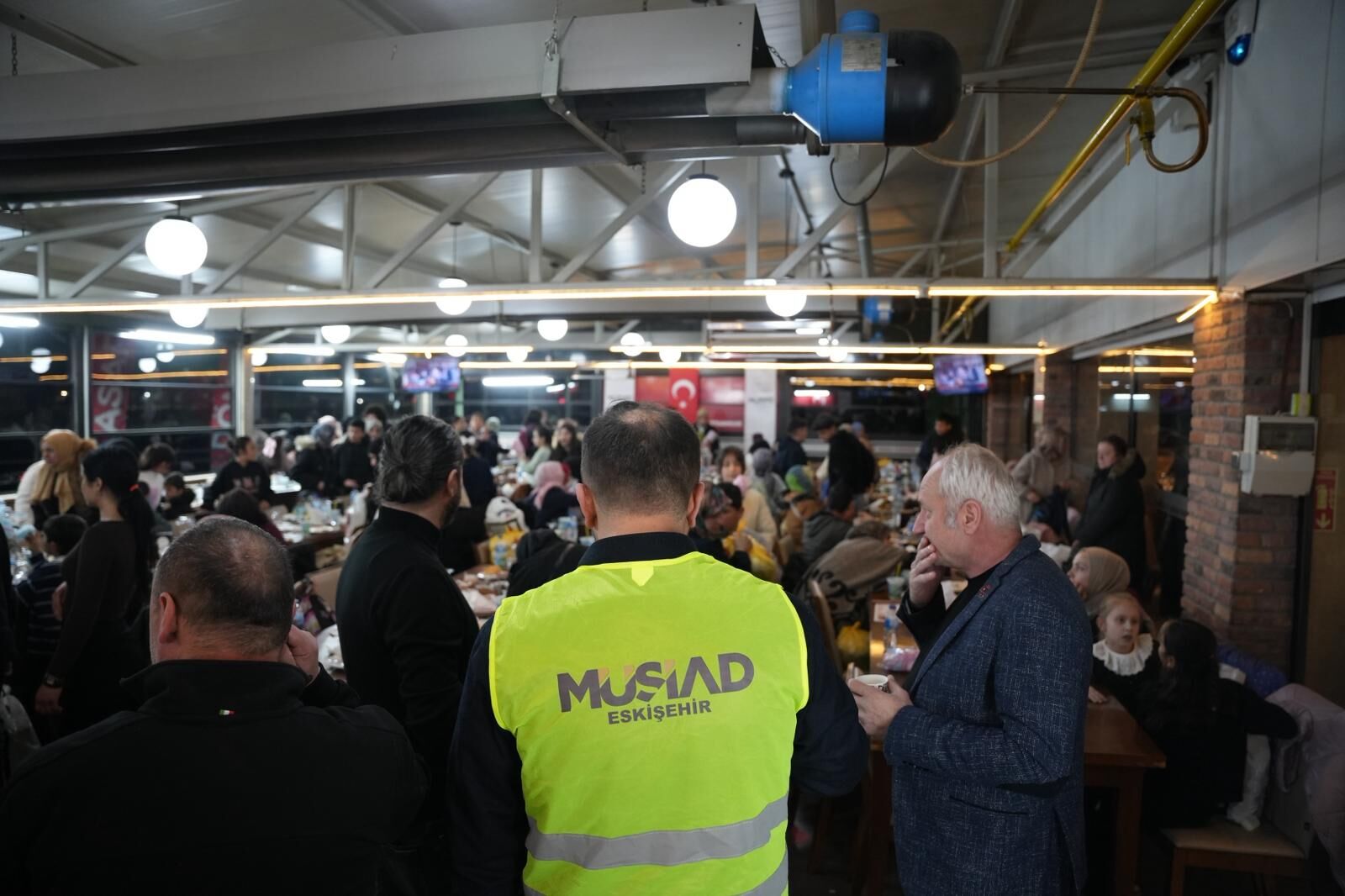 MÜSİAD ve İHH’dan Gönüllere Dokunan İftar