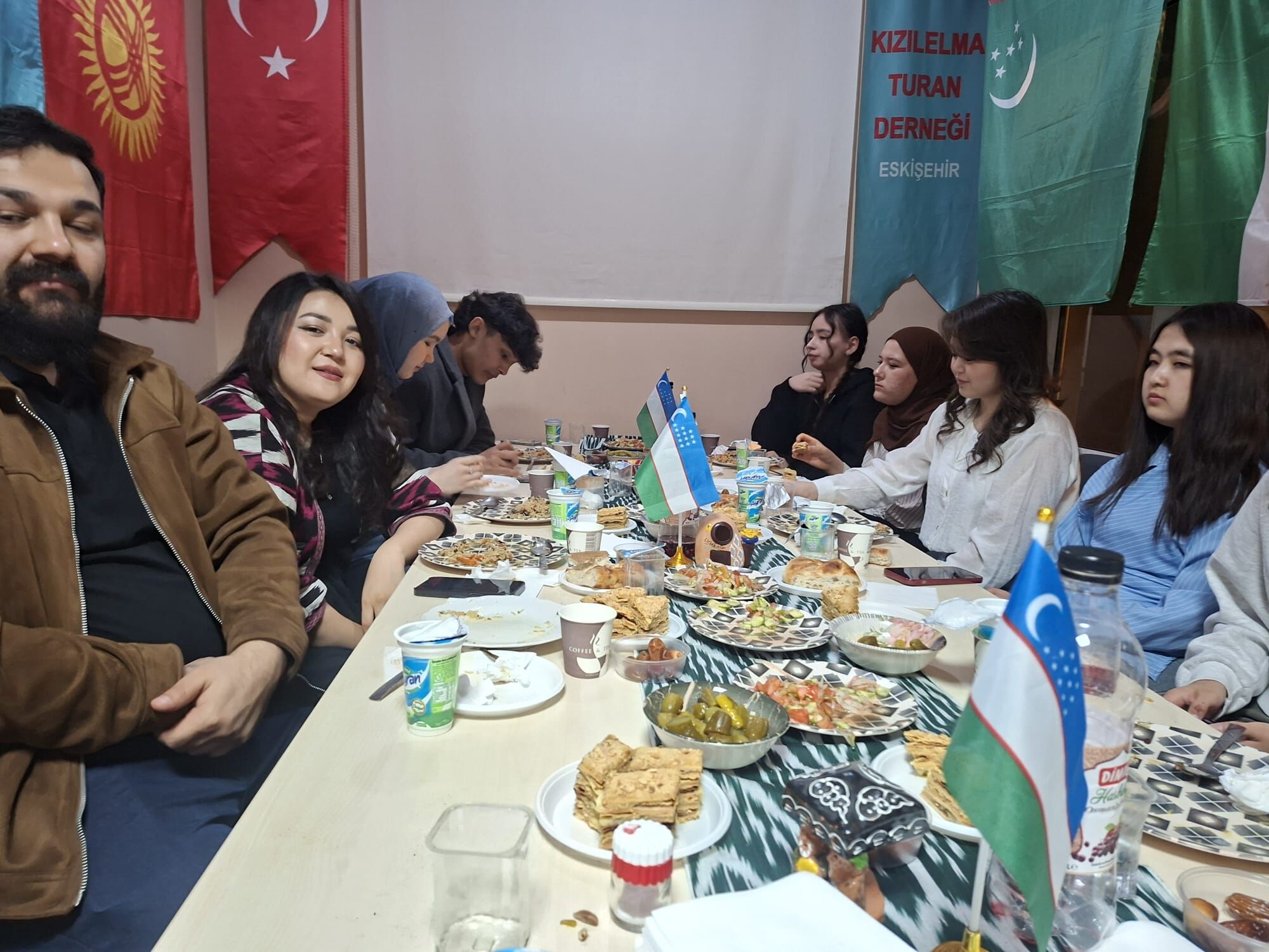 Kızılelma Turan Derneği’nden Anlamlı Buluşma