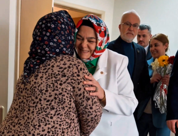 Milletvekili Ayşen Gürcan’dan Hastanede Duygusal Ziyaretler