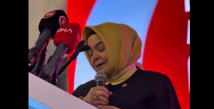 Prof. Dr. Ayşen Gürcan Eskişehir’de Hemşehrileri ve Teşkilat Mensuplarıyla Bayramlaştı