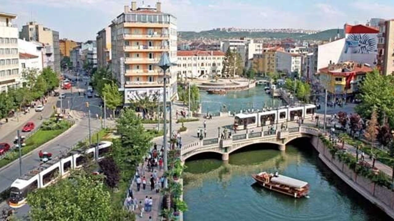 Eskisehir De Gezilecek 5 Yer 4Fa90.Jpg