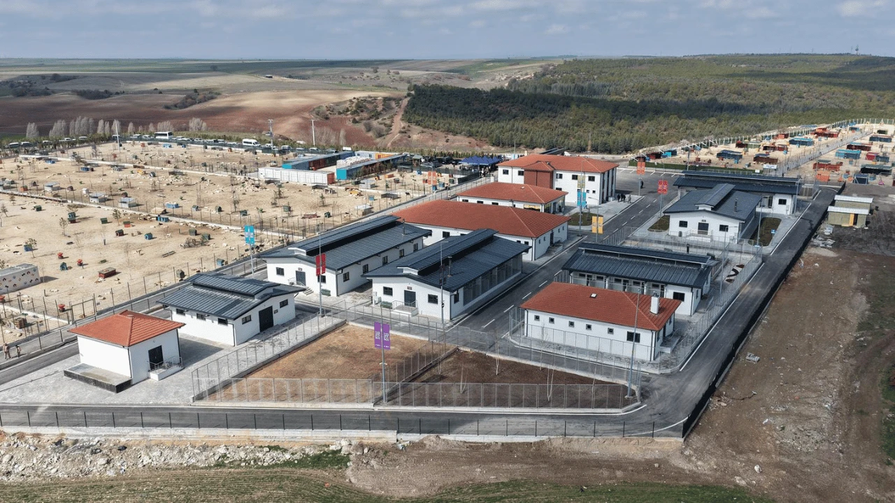 Eskisehirde Yeni Hayvan Bakimevi Hizmete Acildi