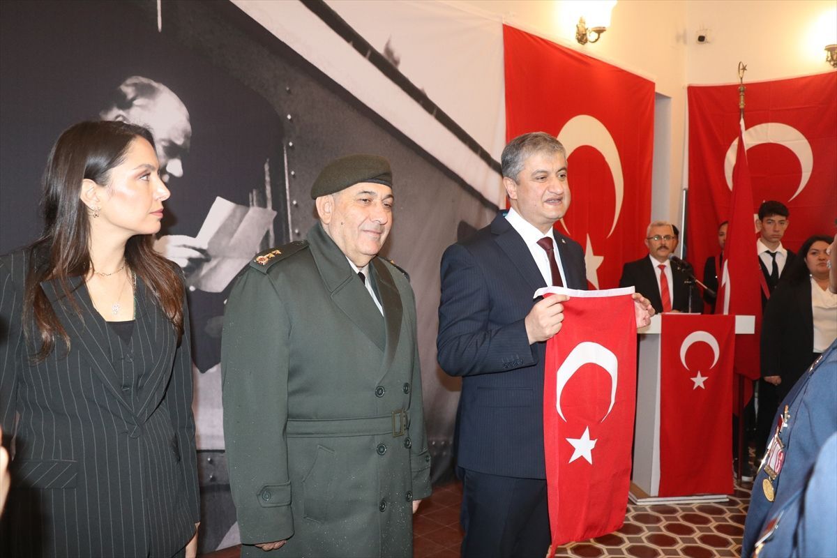 Gazi Mustafa Kemal Ataturkün AdanaYa Gelisi 