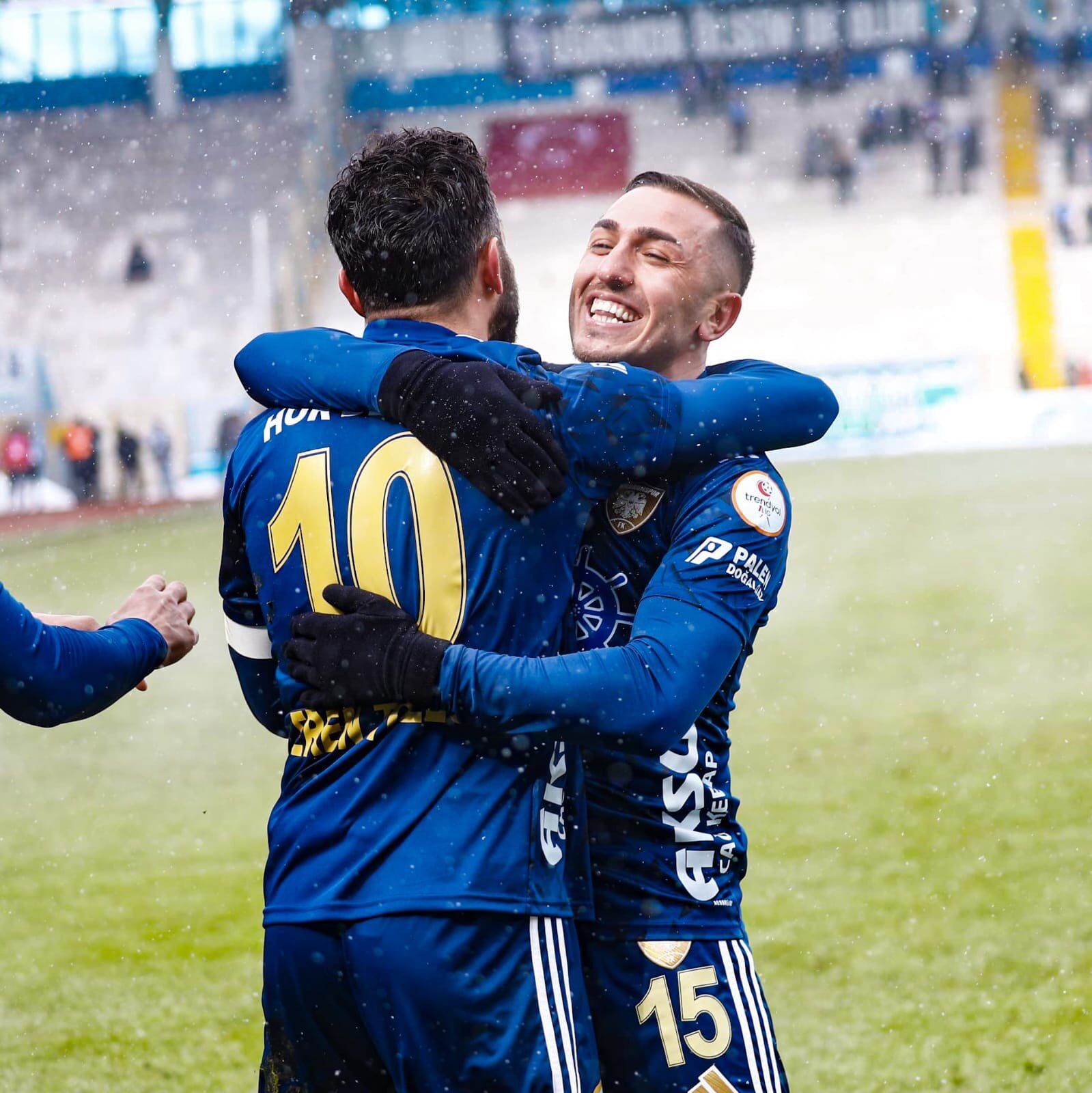 Erzurumspor FK, adım adım Süper Lig'e! Tam 9 gol