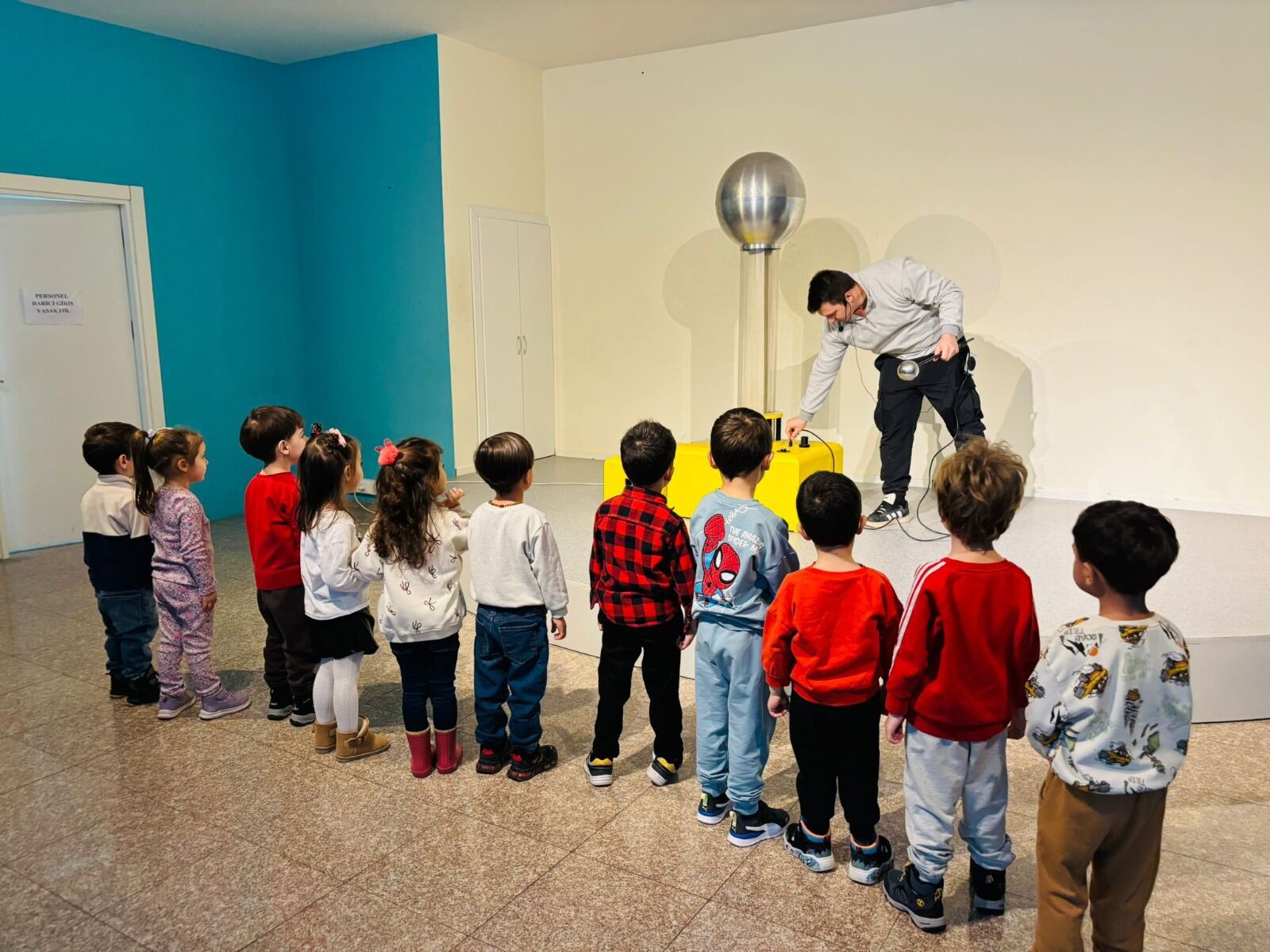 MİNİKLER BİLİM MERKEZİ